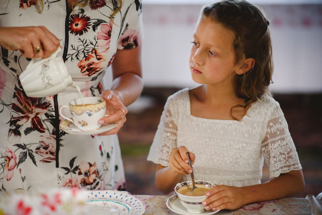 flower girl making tea