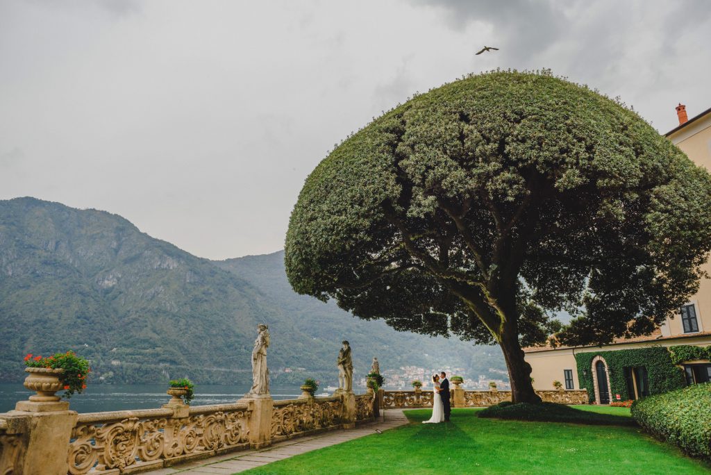 lake como wedding photographer