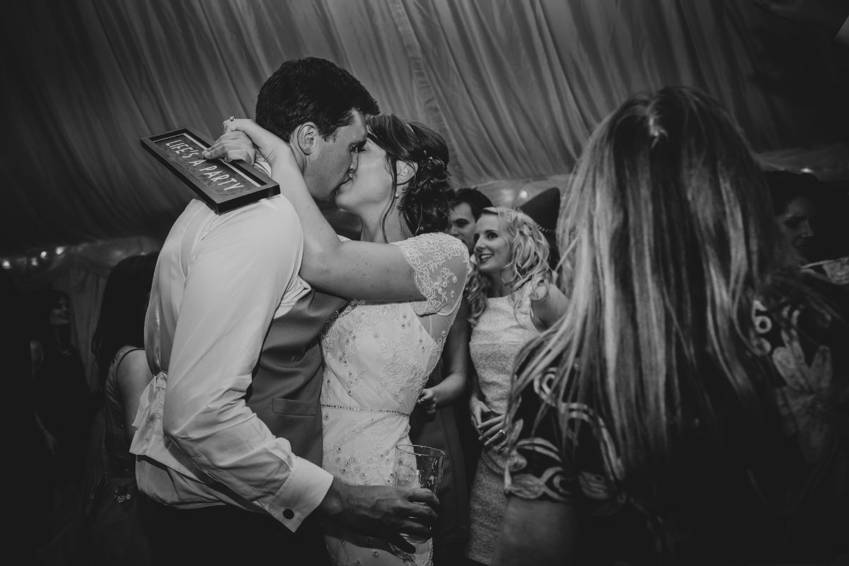 restronguet barton wedding photography