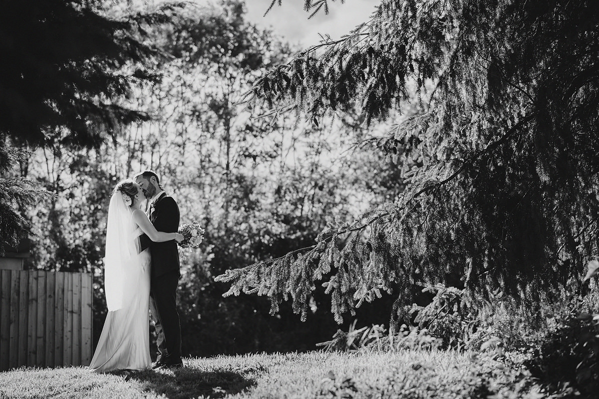 Anran barn wedding photos